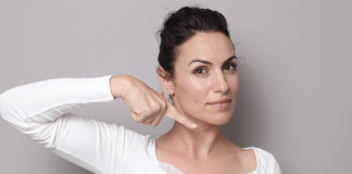 Yoga faciala, beneficiile acestei tehnici pentru tenul tau