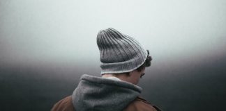 14 semne ale prietenilor falsi: Cum sa gasesti un prieten adevarat