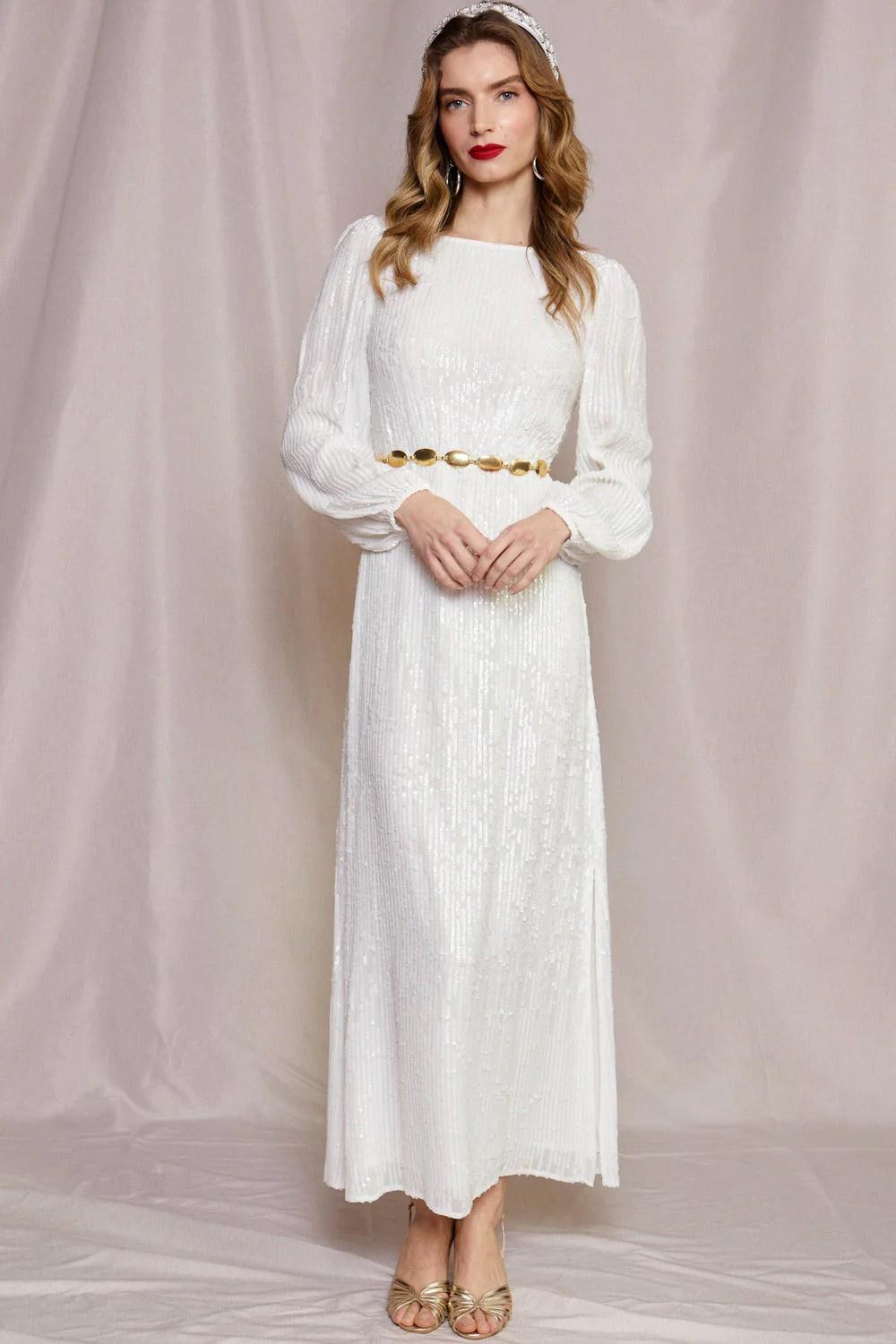 rochie de mireasa din paiete cu centura aurie