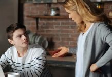 Semne ca ai parinti imaturi emotional si cum sa le faci fata?